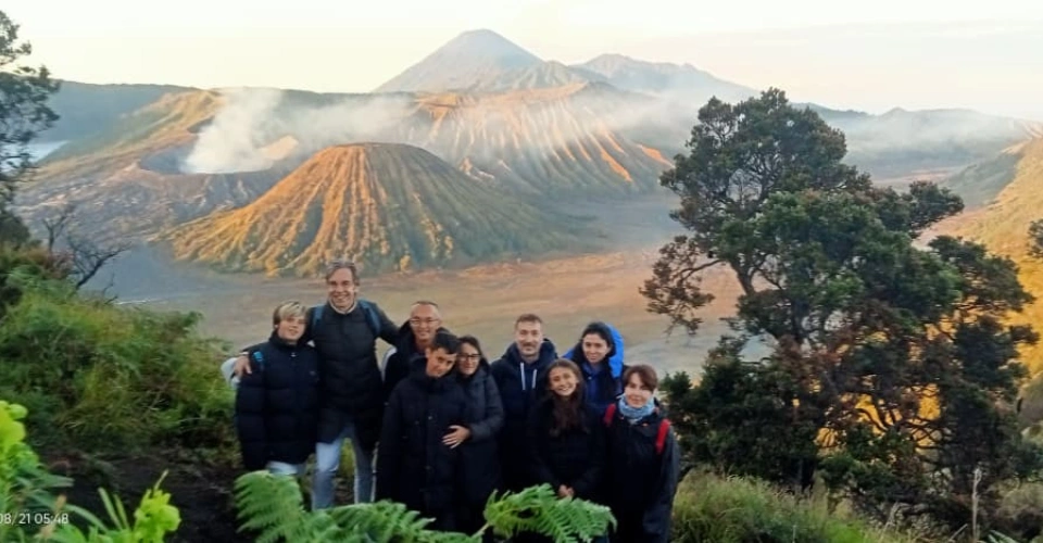 Travel to Indonesia, Viaje a Indonesia, Viaggio in Indonesia