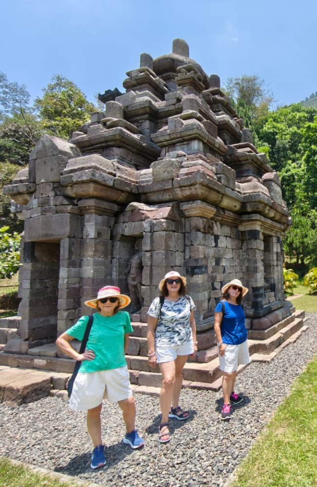 Travel to Indonesia, Viaje a Indonesia, Viaggio in Indonesia