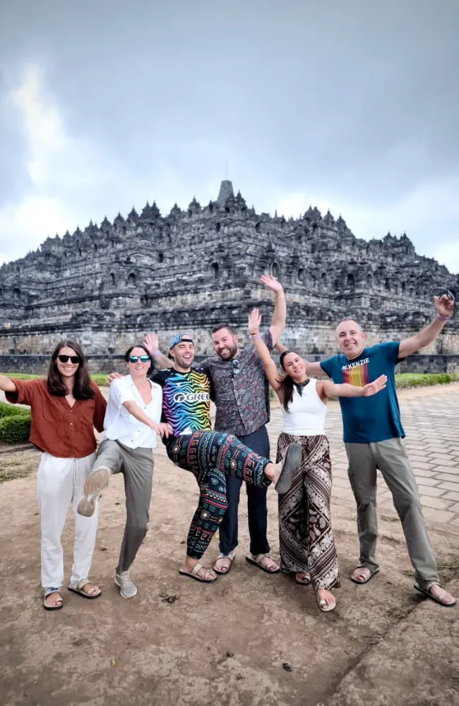 Travel to Indonesia, Viaje a Indonesia, Viaggio in Indonesia