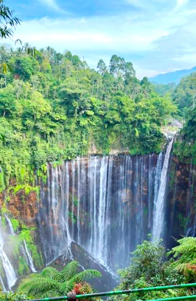 Travel to Indonesia, Viaje a Indonesia, Viaggio in Indonesia