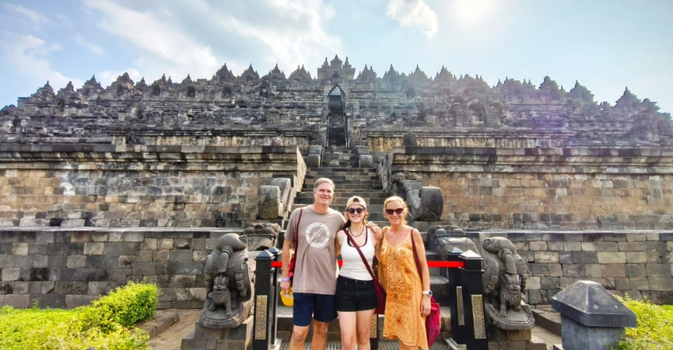 Travel to Indonesia, Viaje a Indonesia, Viaggio in Indonesia